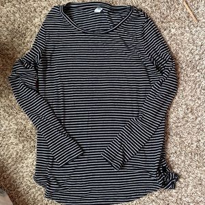 Cute black and white stripped long sleeve.